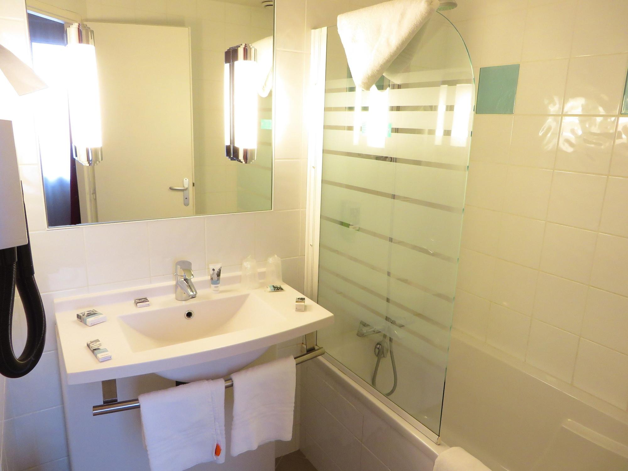 Mercure Hexagone Luxeuil Zewnętrze zdjęcie