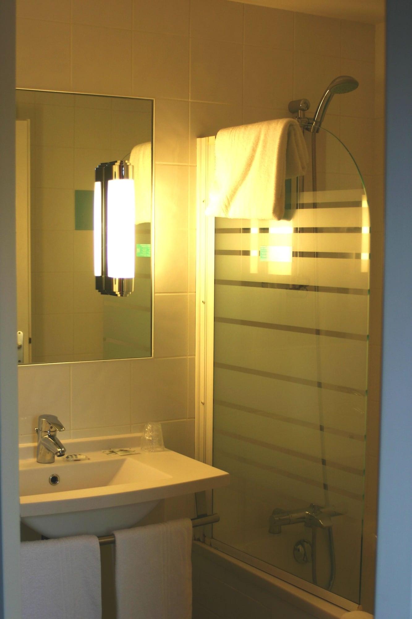 Mercure Hexagone Luxeuil Zewnętrze zdjęcie