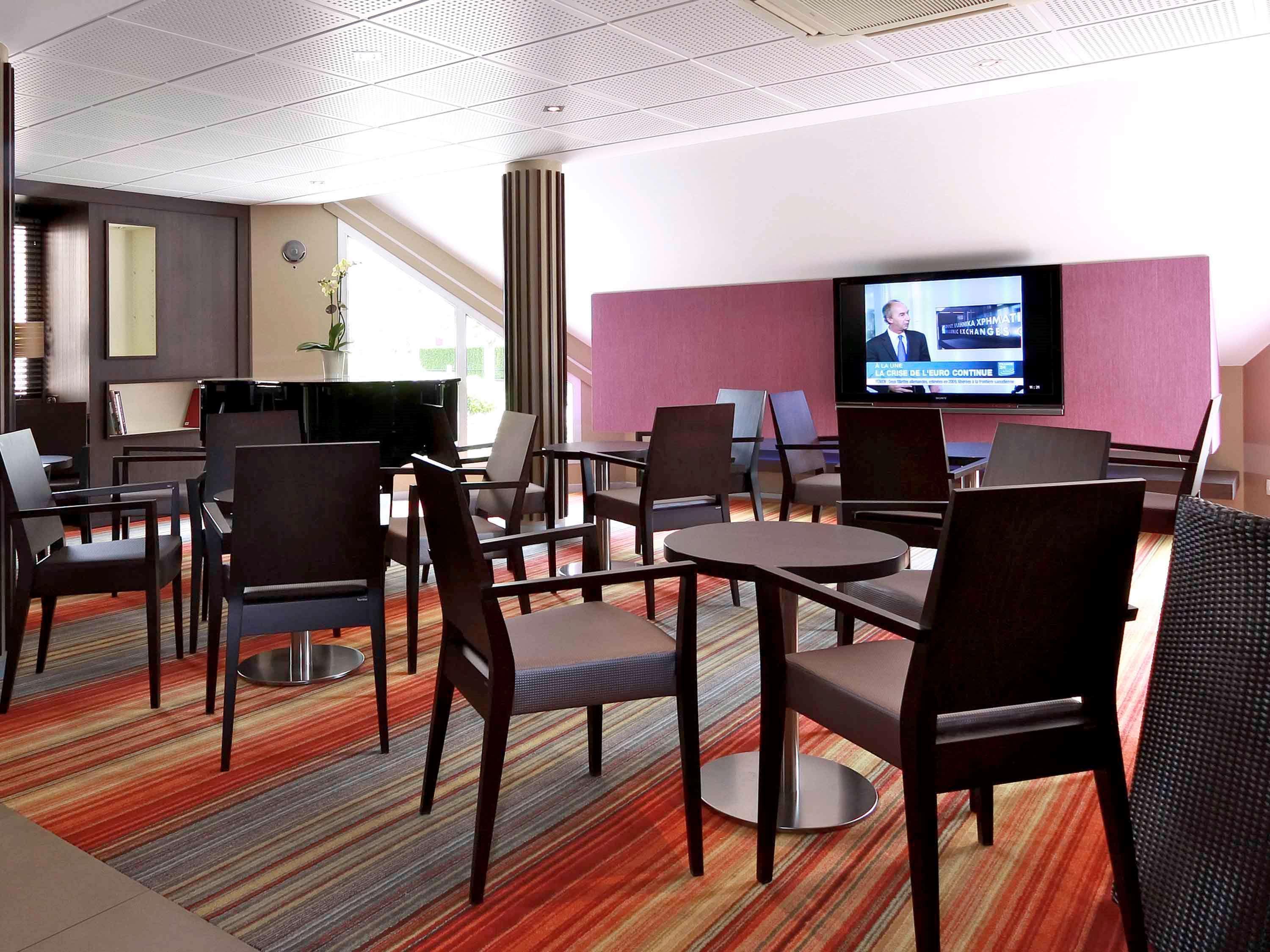 Mercure Hexagone Luxeuil Zewnętrze zdjęcie